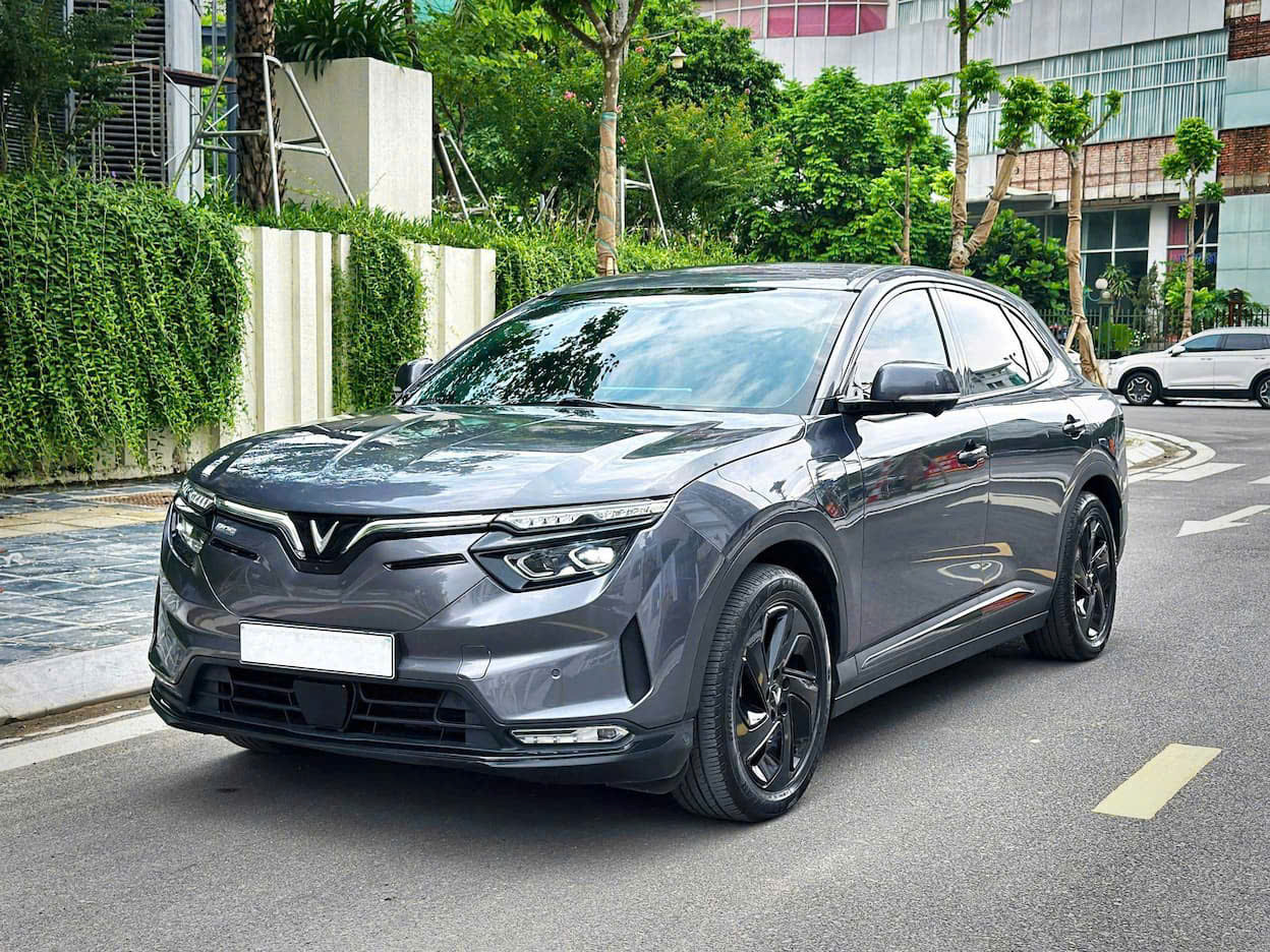 VF8 Plus Xám 2023 – Pin SDI