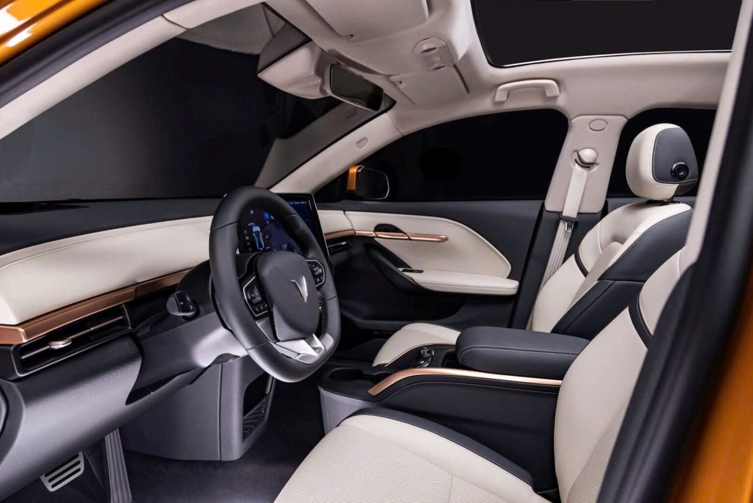 Gia Tăng An Toàn Với Hệ Thống ADAS và Cảm Biến Cải Tiến