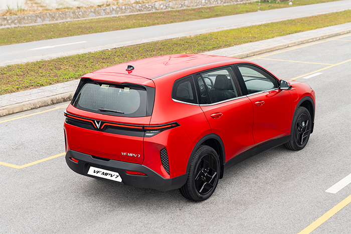 VinFast MPV 7 - Ảnh 7